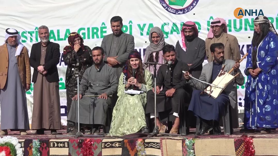 "المولية" تراث غنائي أصيل تتناقله الأجيال في مواجهة محاولات الصهر الثقافي