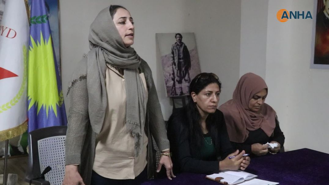 ⁣نساء يناقشن رسالة القائد بشأن دورهنّ الفعال في البناء والتغيير