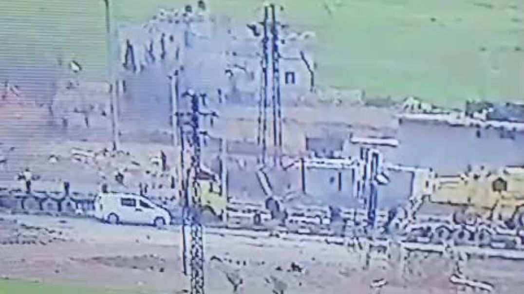 Komên hikumetê mal û milkên gundewarê Sirînê talan dikin