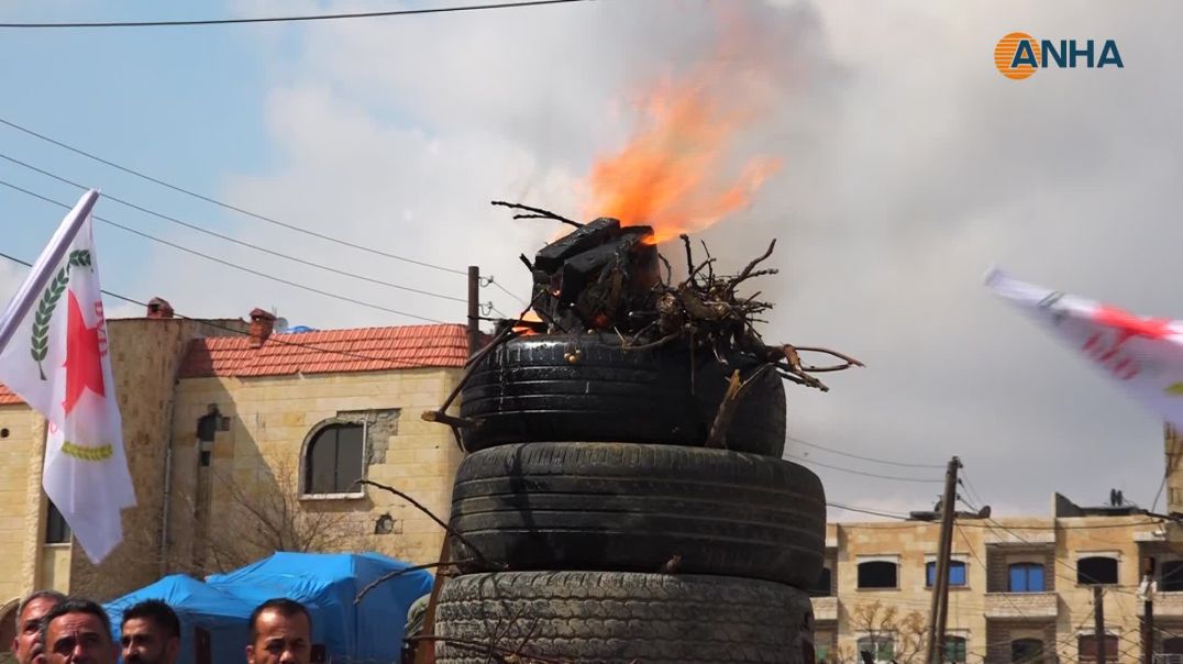 ⁣Li Kobanê cihê Newrozê tê xemîlandin