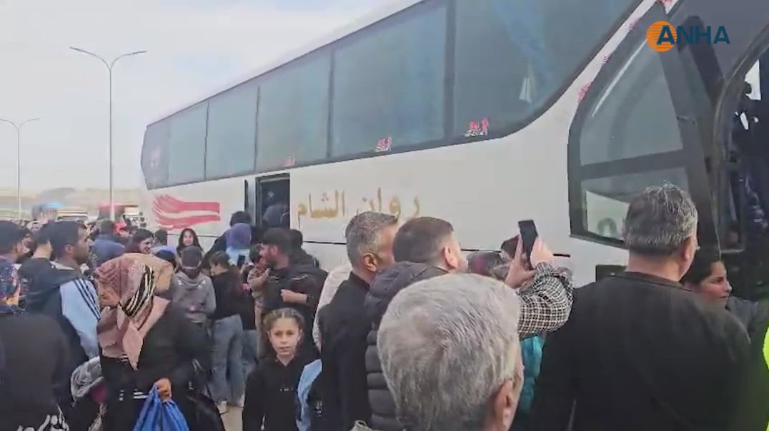 وصول الدفعة الثالثة من مهجّري عفرين إلى مناطقهم