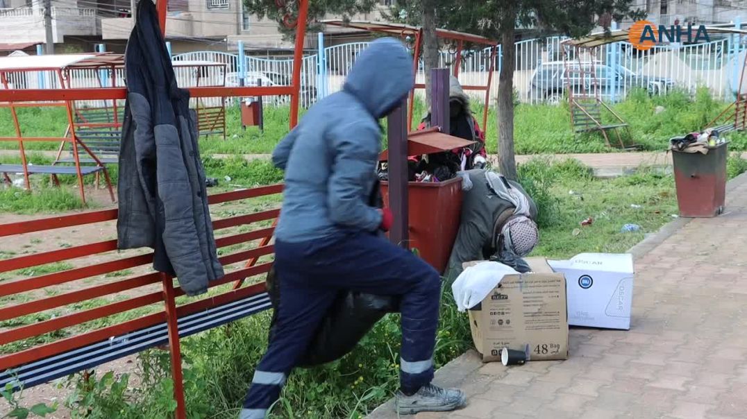 أعمال تنظيف في حدائق قامشلو للحفاظ على البيئة